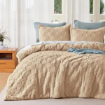 Tufted Comforter Set