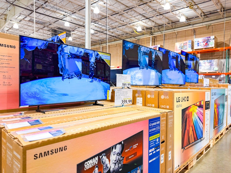 costco-tv-aisle