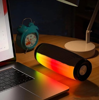 LI bluetooth speaker