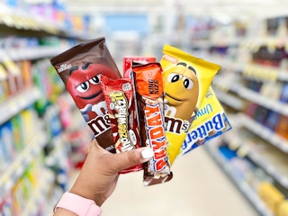 walgreens 90 off candy clearance aisle 051522 1652637586 1652637587