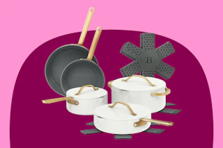 white and gray ceramic cookware