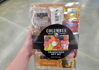 sams club charcuterie set 2021 sv 1636728808 1636728808