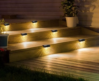solar deck lights on steps