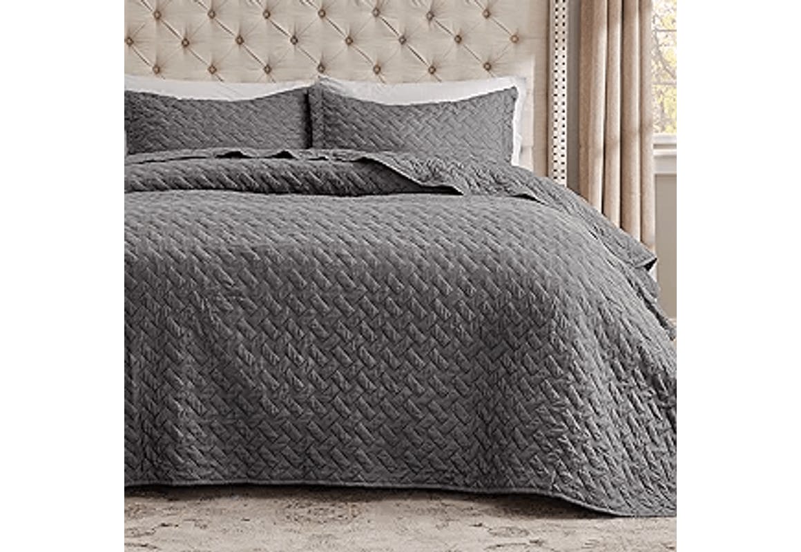 Bedsure Quilt Set