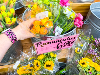 trader-joes-floral-20