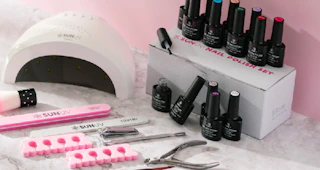 a gel nail polish kit 