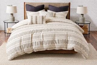 The-Home-Depot-Ink-Ivy-comforter-set-1