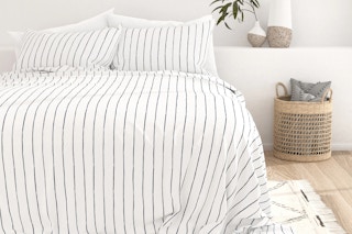 Linens and Hutch Patterned Sheet Sets