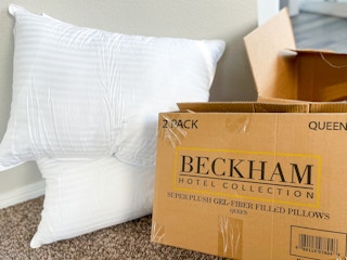 amazon beckham hotel pillows2 1668623672 1668623672