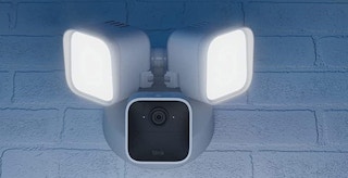 amaozn blink flood light 1686163854 1686163854 e1686163873116