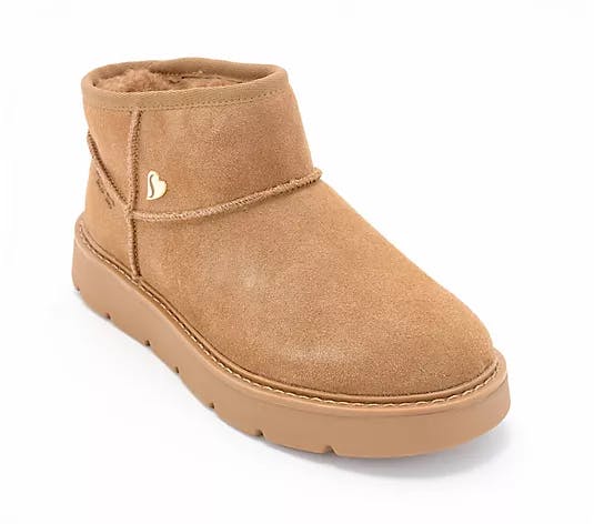 Skechers Women's Cozy Winter Boots