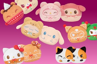 6 different Teeturtle reversible plush toys