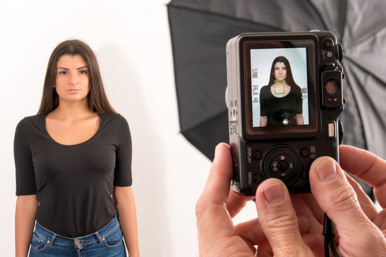 cheap-passport-photos-how-to-get-a-cheap-or-free-passport-photo-the