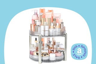 makeup organizer on blue template