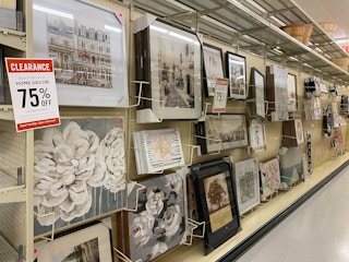 hobby lobby home clearance aisle
