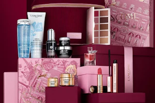 macys-lancome-holiday-gift-box