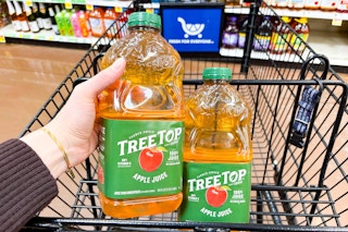 tree top apple juice in a shopping cart