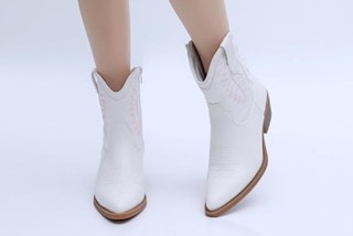 cowgirl boot