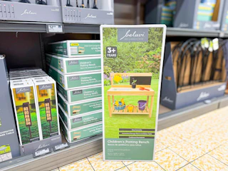 aldi-kids-potting-bench