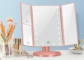 amazon pink makeup mirror 2022 2 1657202489 1657202489