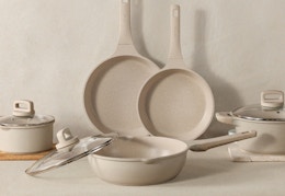 7-piece Carote cookware set