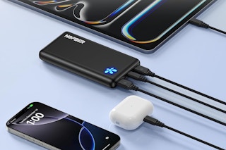 Portable Charger 10000mAh Ultra Slim B0F1XP5DXJ