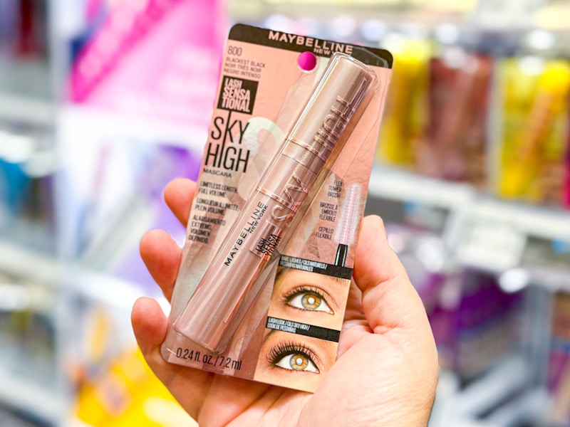 walmart-Maybelline-sky-high-mascara-kcl-3