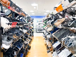 Retail Macy's Shoe Area KCL in Store