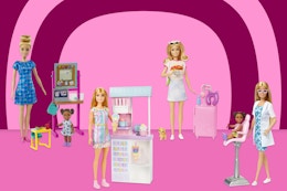 $10 Barbie Playsets During Walmart Black Friday (Reg. $22.99) card image