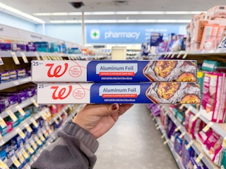 walgreens brand aluminum foil