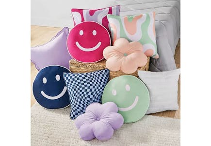 Member's Mark Decorative Pillow