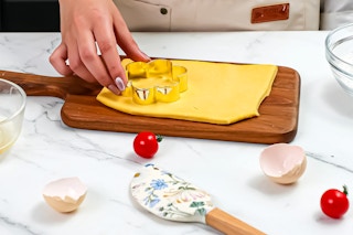 walmart-cook-with-color-spatula-cookie-cutter-set-kcl