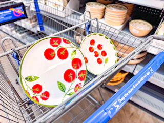 Better Homes & Gardens Tomato Dinnerware in Walmart store