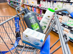 3 Dove products in Walmart shopping cart in store