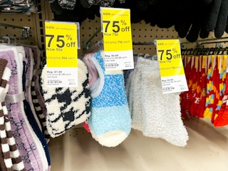 walgreens-clearance-west-loop-winter-apparel-em-kcl50