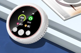 a carbon monoxide detector