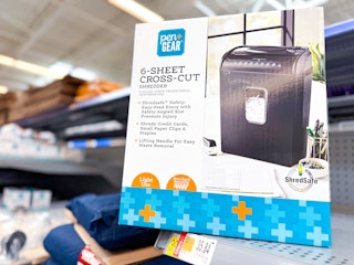 pen+gear-paper-shredder-walmart-2