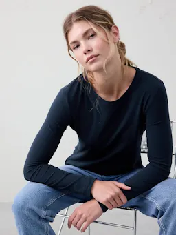 Long-Sleeve Crew-Neck T-Shirt