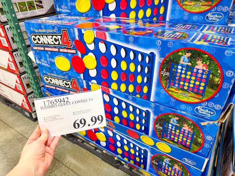 costco-giant-connect4