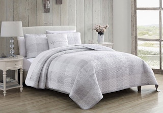 zulily quilt sets 110821 a 1636400285 1636400286