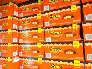 boxes of reeses ice cream bars