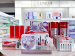 a display of Clinique gift sets
