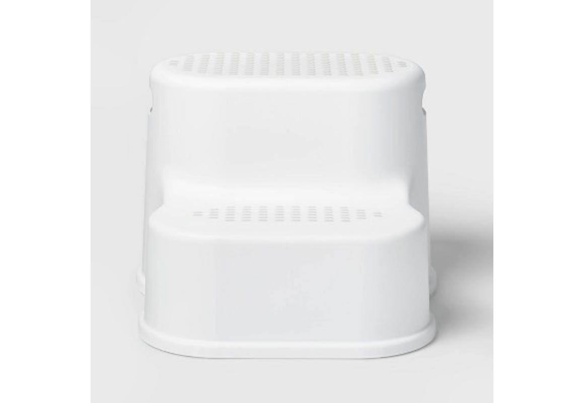 Pillowfort Kids' Step Stool