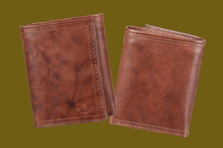 front and back view of brown leather dockers mens wallet