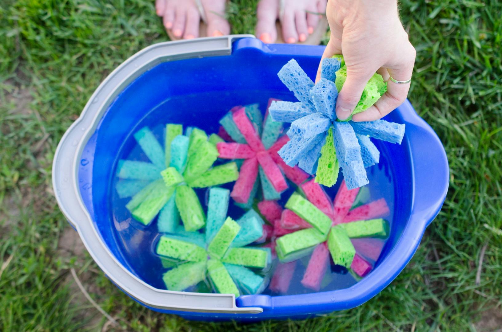 9 Easy Summer Party Tips That Will Impress Your Guests