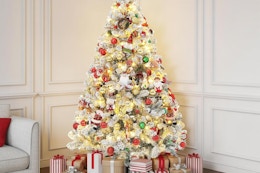 pre lit christmas tree