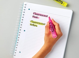 AVERY Hi-Liter Desk-Style Highlighters
