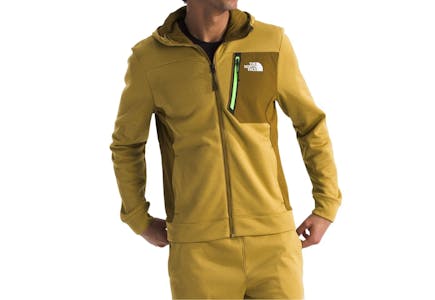 The North Face Men’s Fleece Jacket