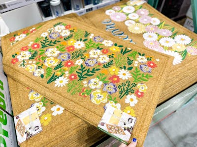 Mohawk Spring Decorative Mat