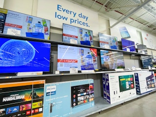 tvs on display in walmart